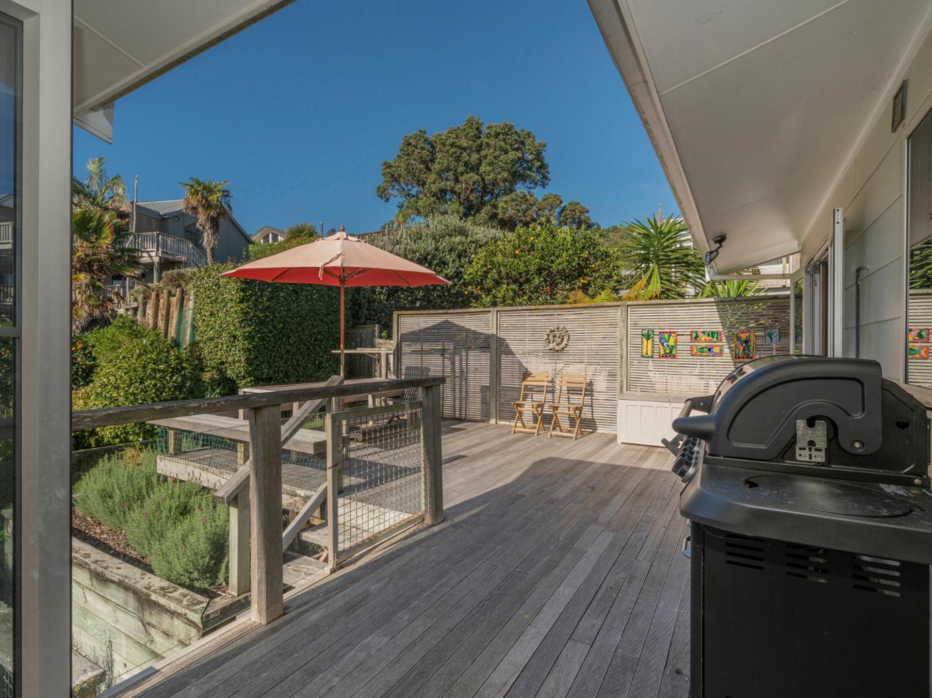 Hahei Kiwi Bach - Hahei Holiday Home Экстерьер фото