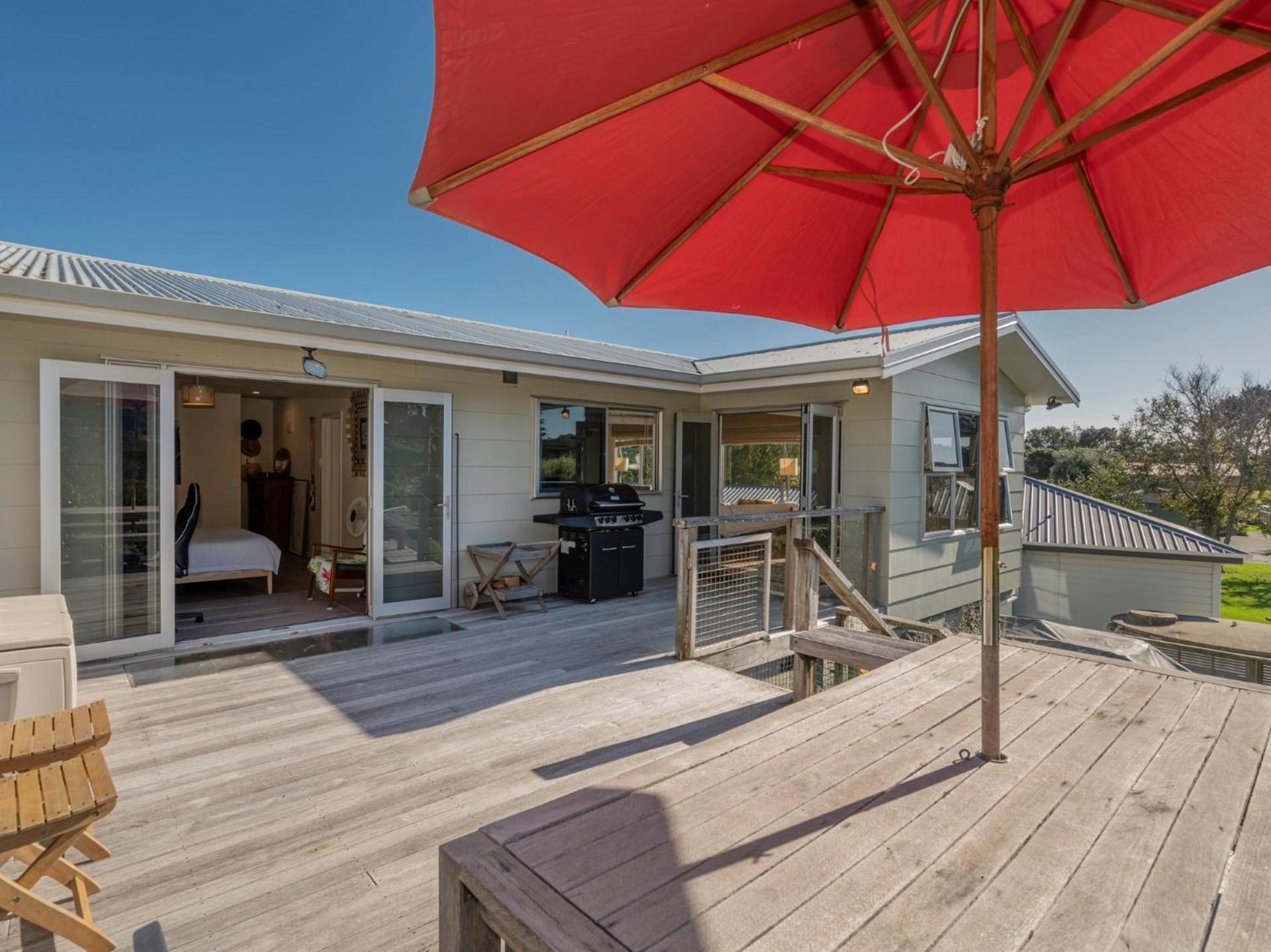 Hahei Kiwi Bach - Hahei Holiday Home Экстерьер фото