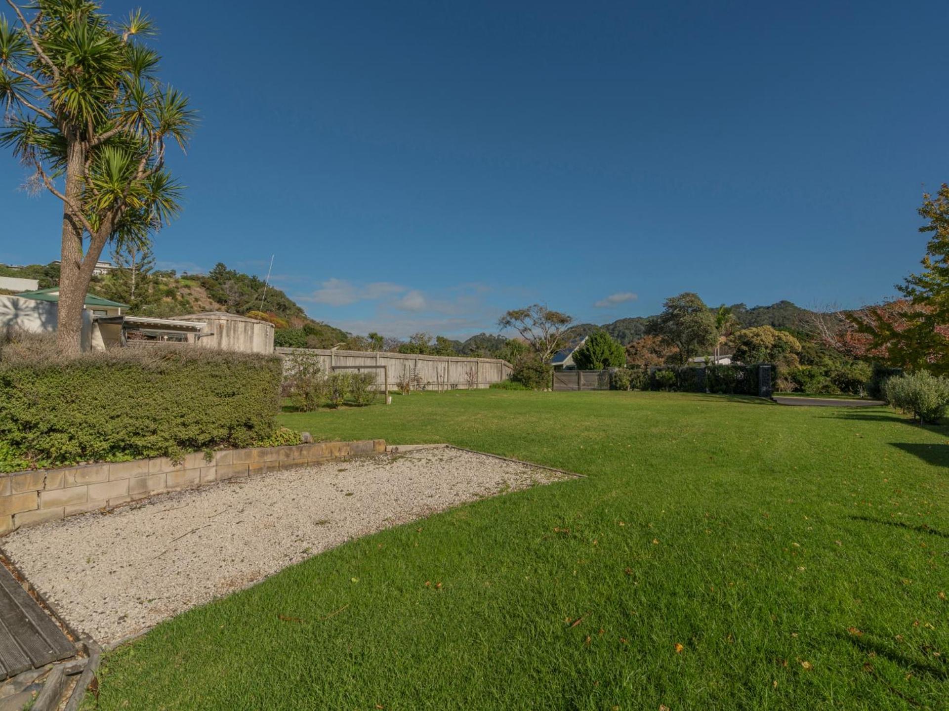 Hahei Kiwi Bach - Hahei Holiday Home Экстерьер фото